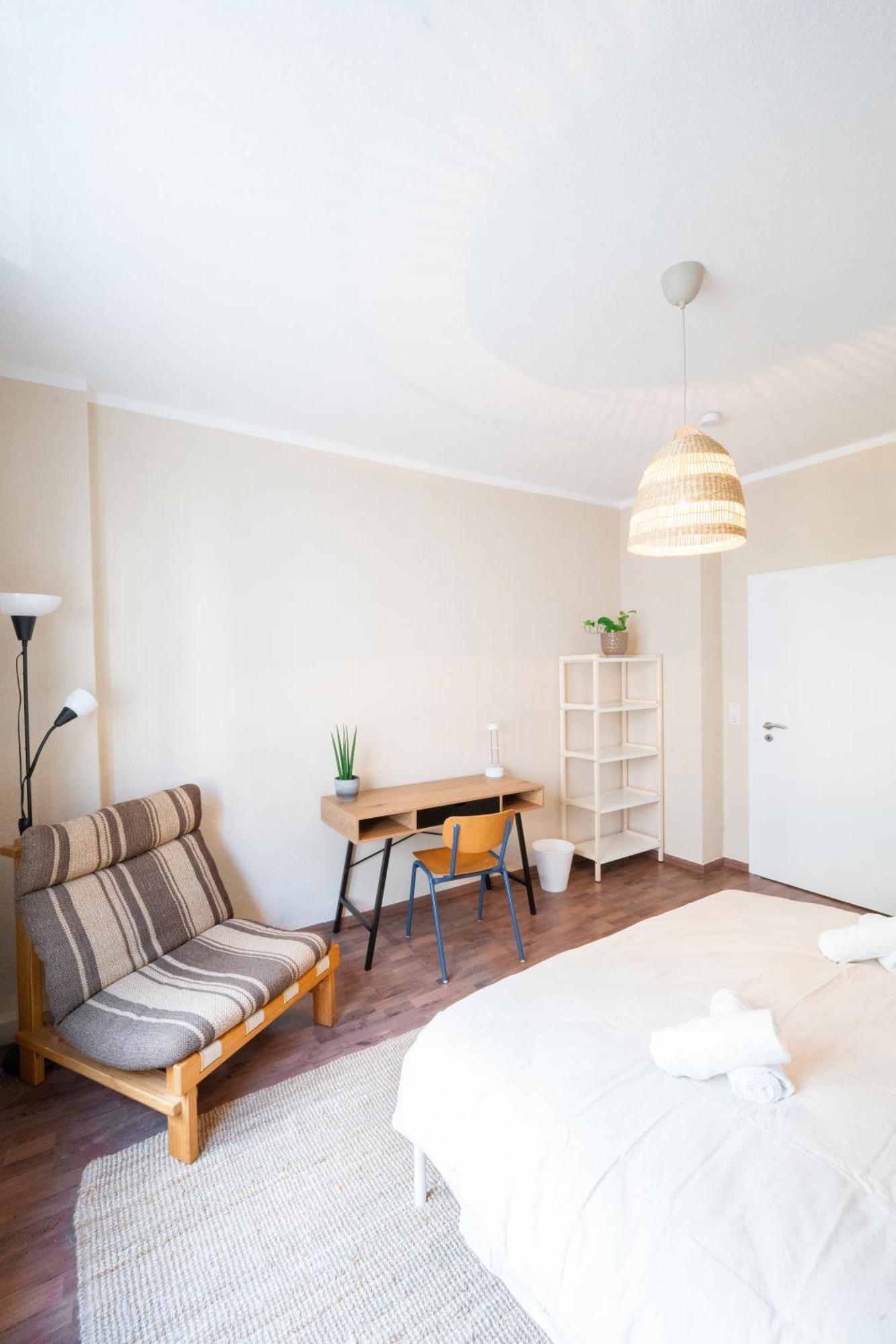 -Super Zentrales Zimmer- Direkt An Der Lutter! Bielefeld Ngoại thất bức ảnh