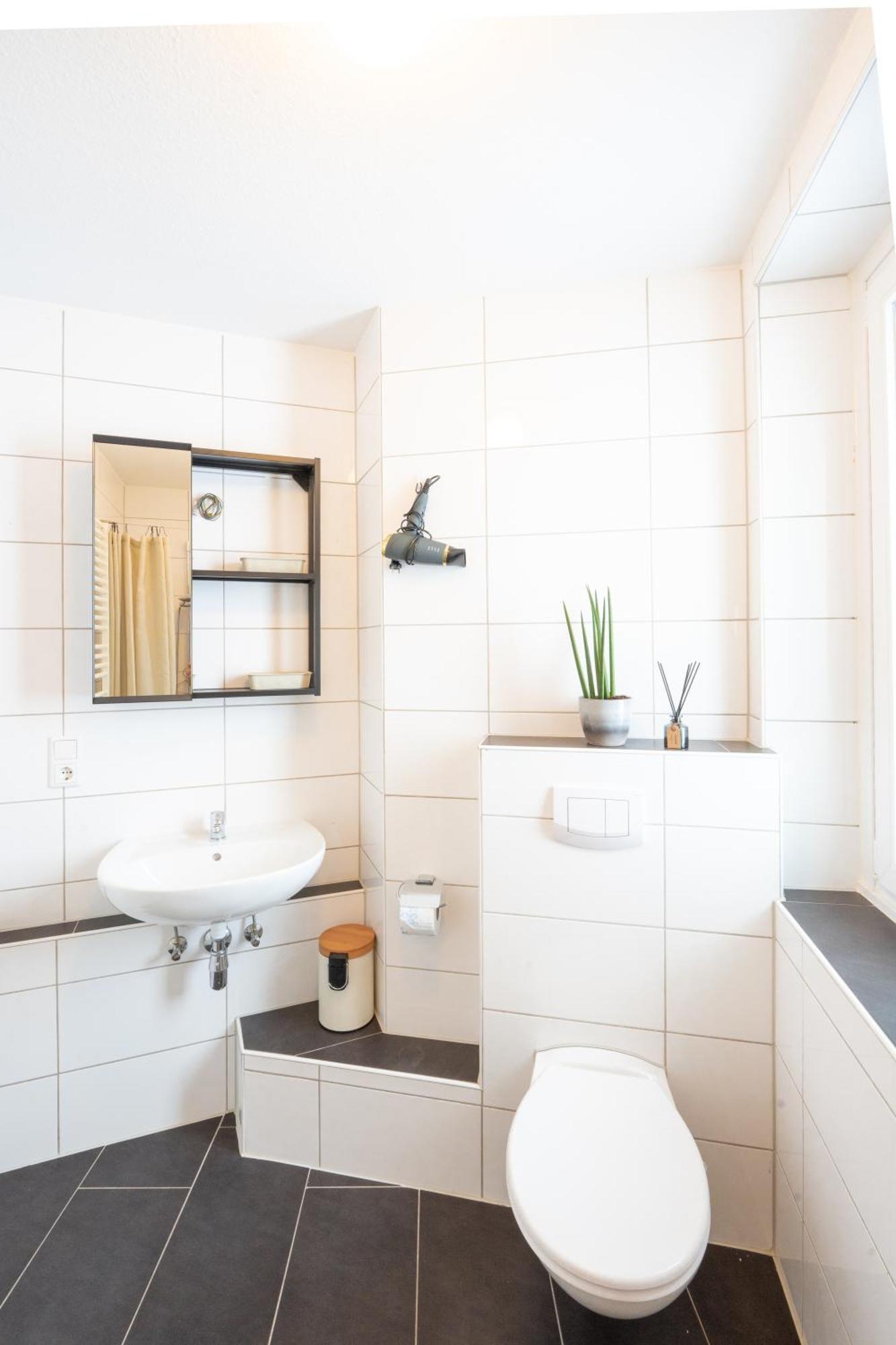 -Super Zentrales Zimmer- Direkt An Der Lutter! Bielefeld Ngoại thất bức ảnh
